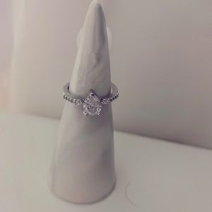 Pear Shaped Crystal, Solitaire Setting, Skinny Band, Silver Ring Size 6